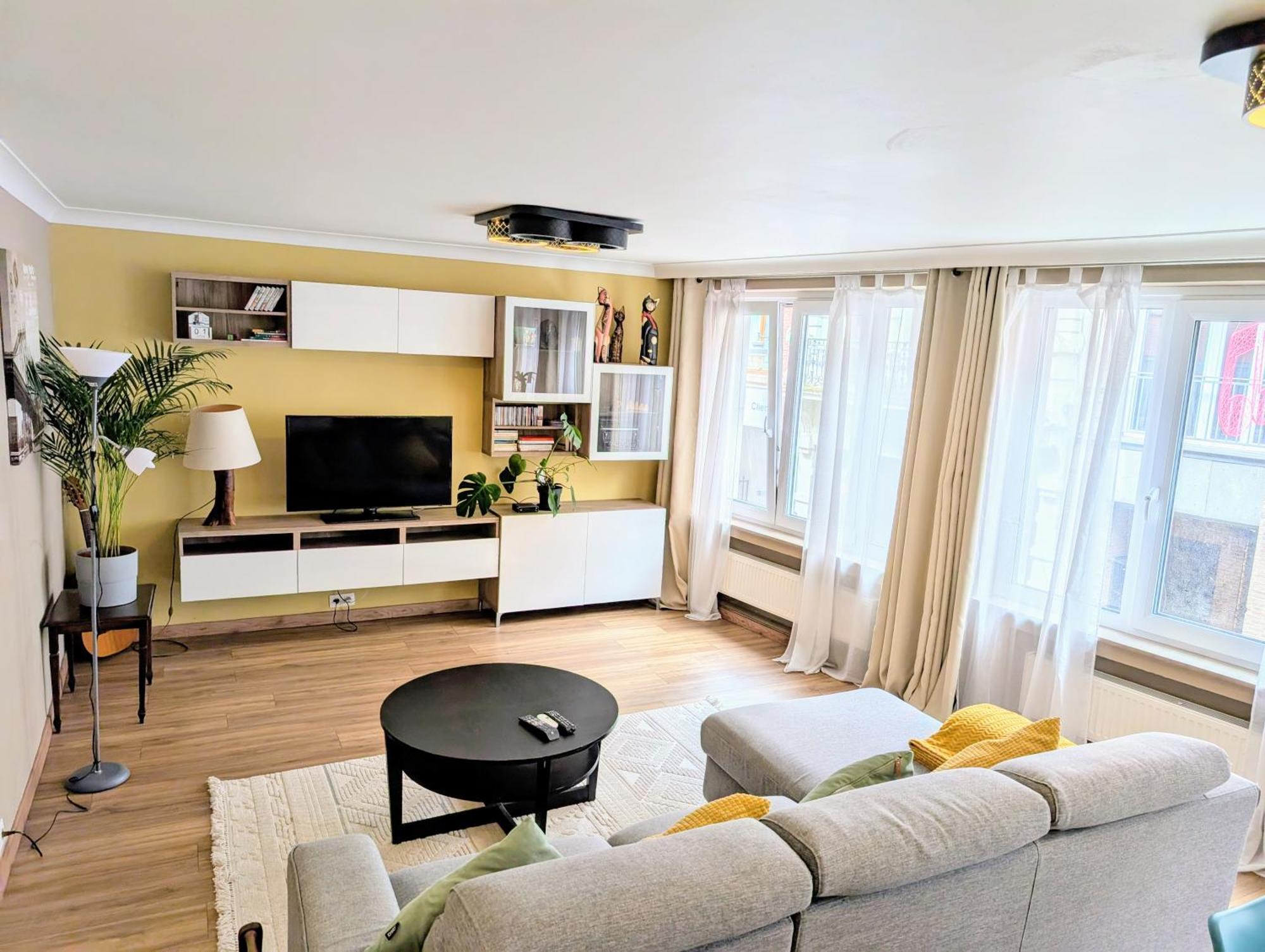 Superbe Appartement Dans Le Centre De Mons - Arivee Autonome Eksteriør billede