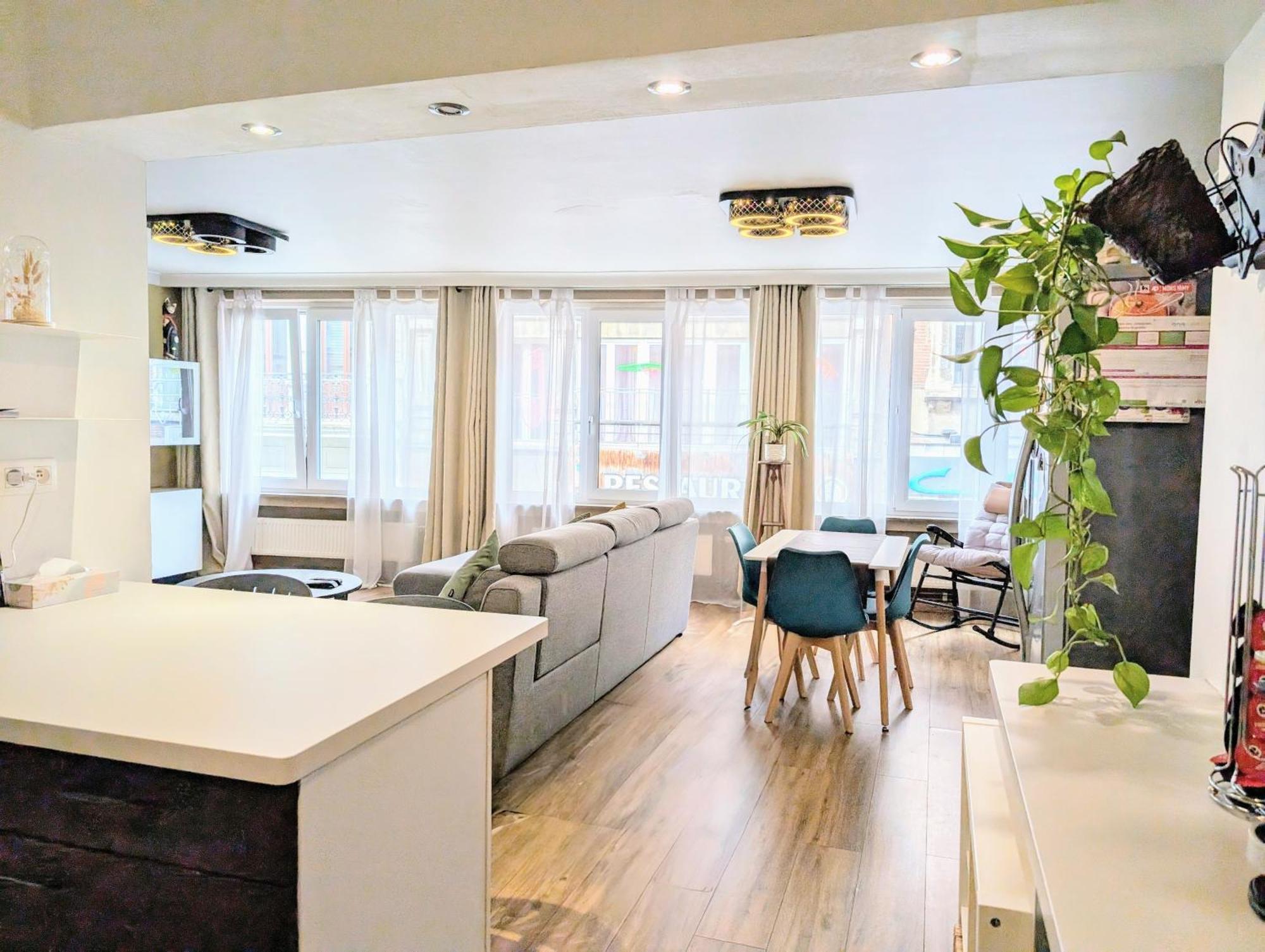 Superbe Appartement Dans Le Centre De Mons - Arivee Autonome Eksteriør billede